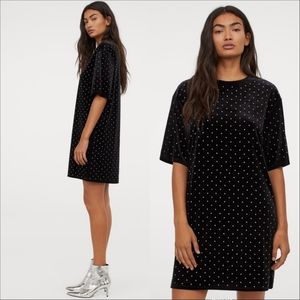EUC H&M Black Velvet Tee Dress with Appliqués Size XS